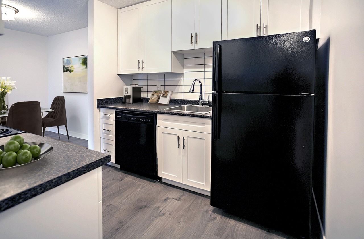 St. Charles Place - Photo 3 of 12