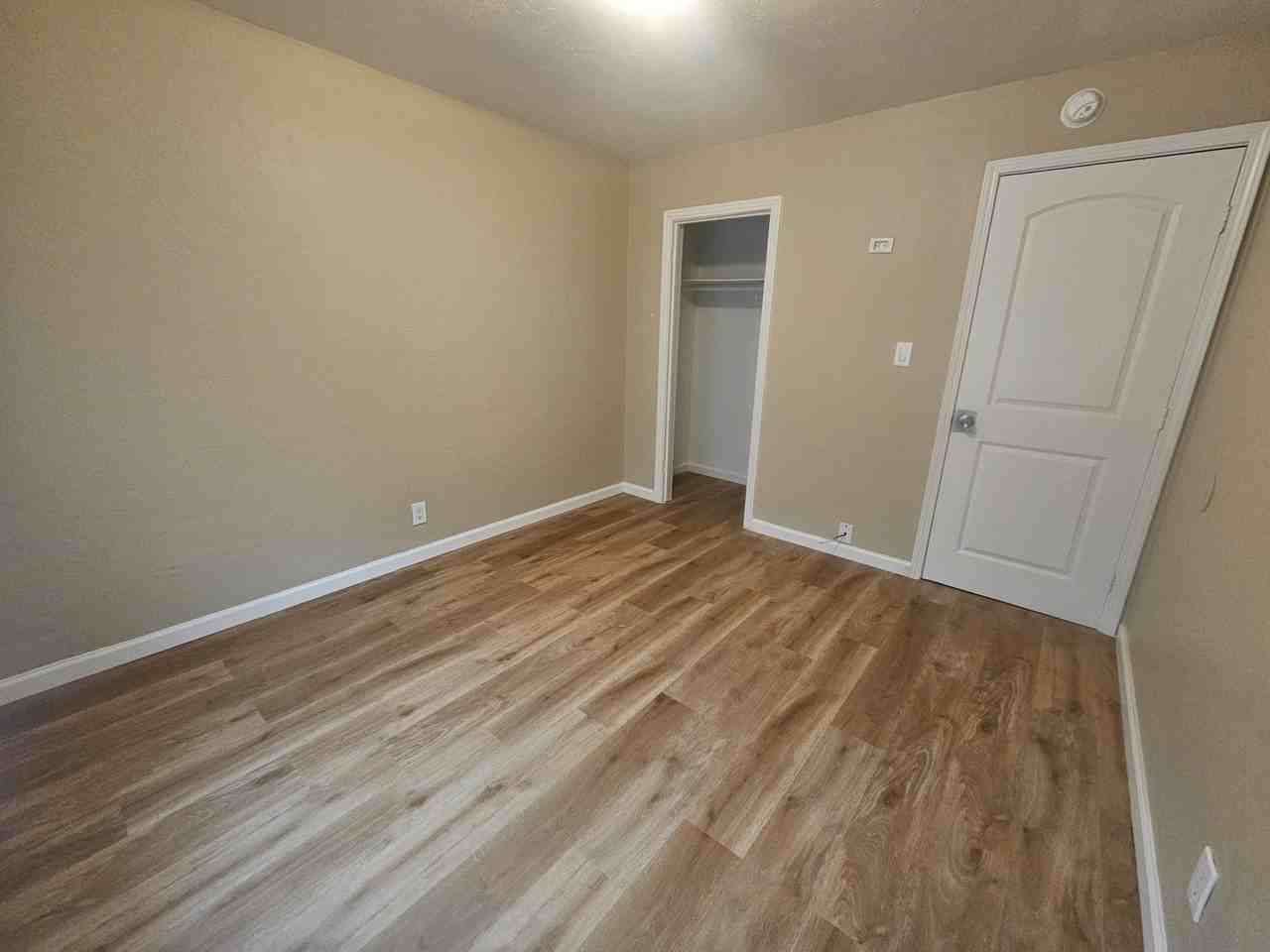 108 west 9th / York St - Photo 2 of 8