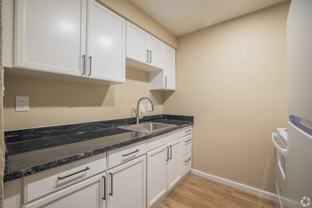 Oakridge Apartments - Photo 1 of 1