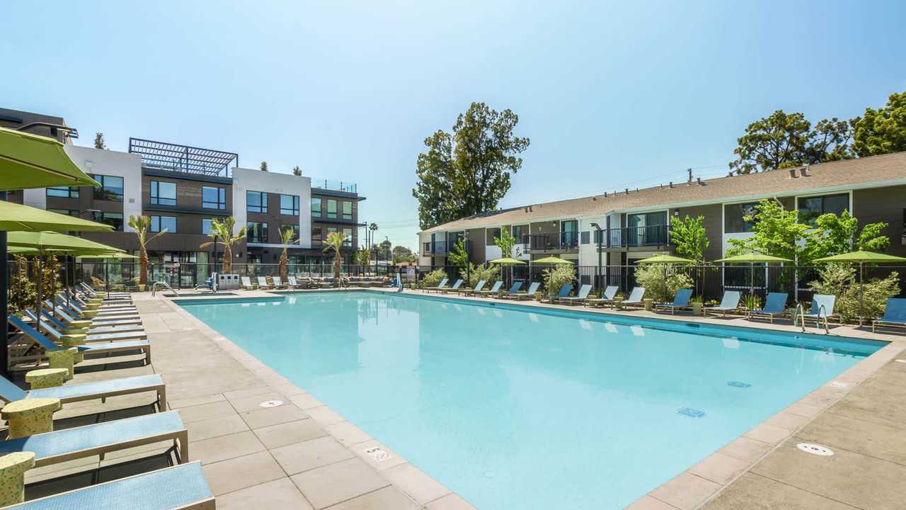 Lorien - Photo 6 of 50