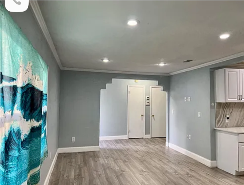 2337 37th St S - Photo 3 of 10