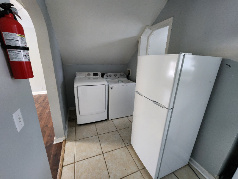 1119 Lake St #2 - Photo 3 of 8