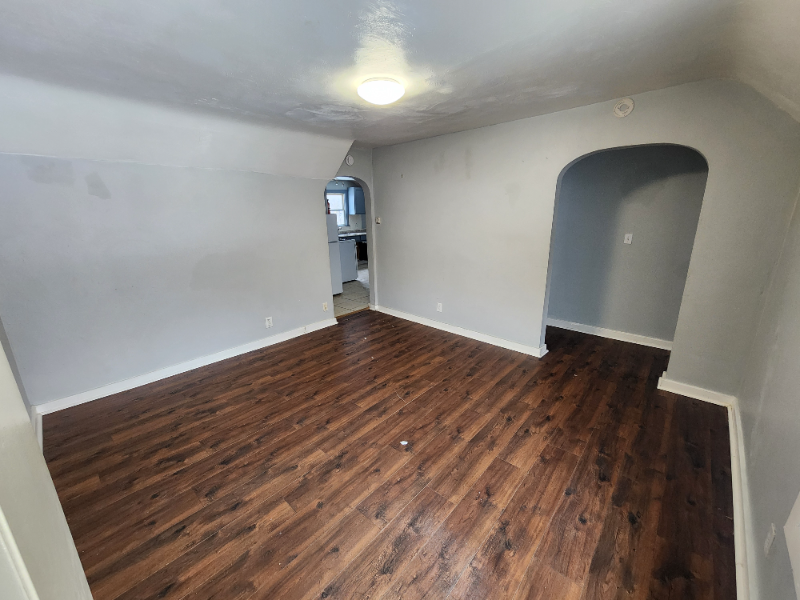 1119 Lake St #2 - Photo 4 of 8