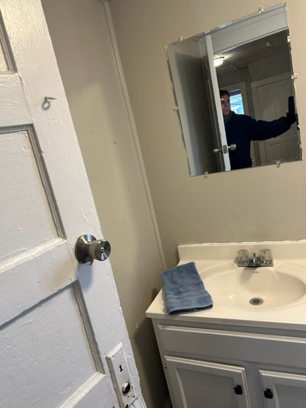 927 S Jackson St #A - Photo 7 of 25