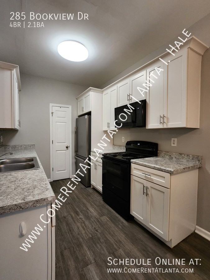 BOOKVIEW & - Photo 3 of 15