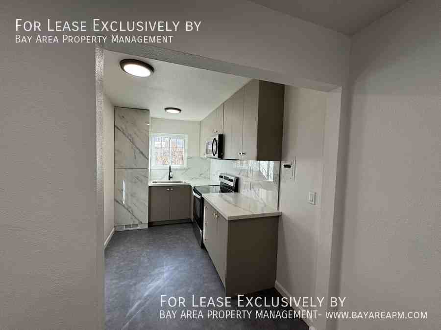 1229 Parkington Ave #5 - Photo 4 of 11