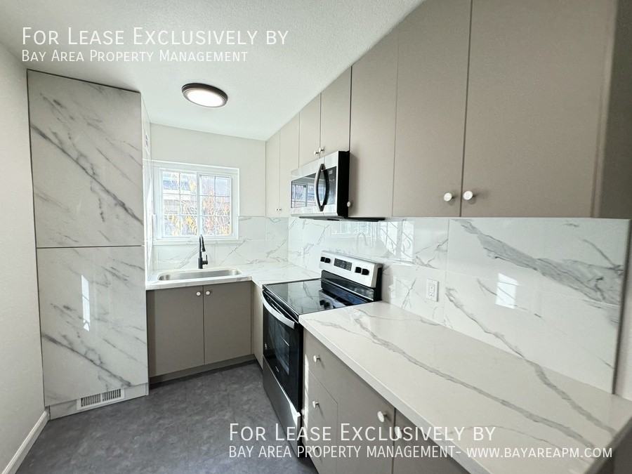 1229 Parkington Ave #5 - Photo 5 of 11