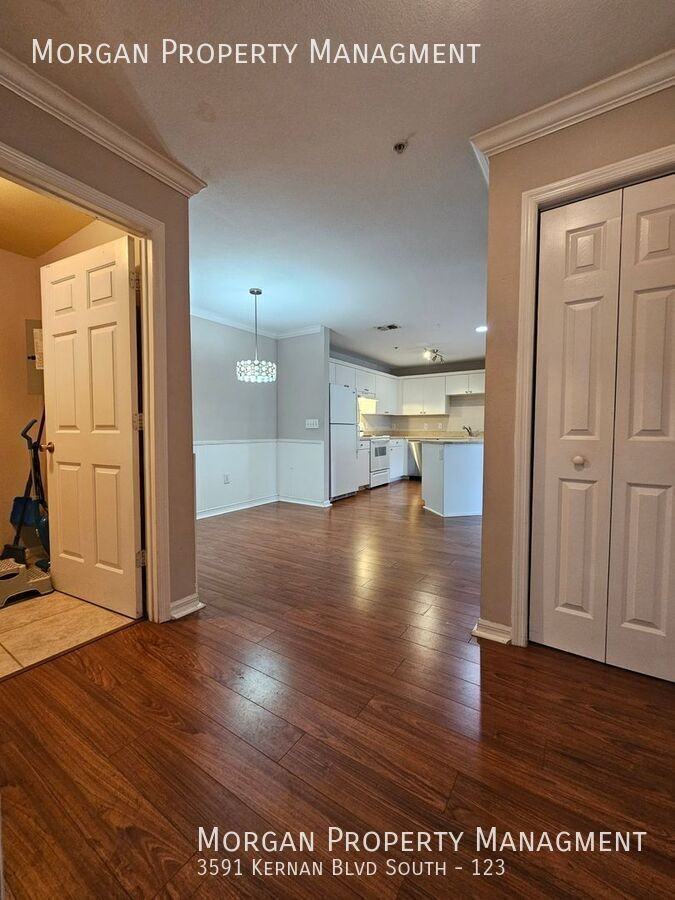 3591 Kernan Blvd S #123 - Photo 5 of 28