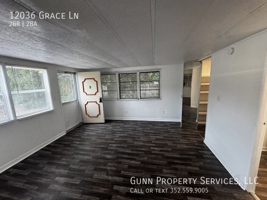 12036 Grace Ln - Photo 3 of 16