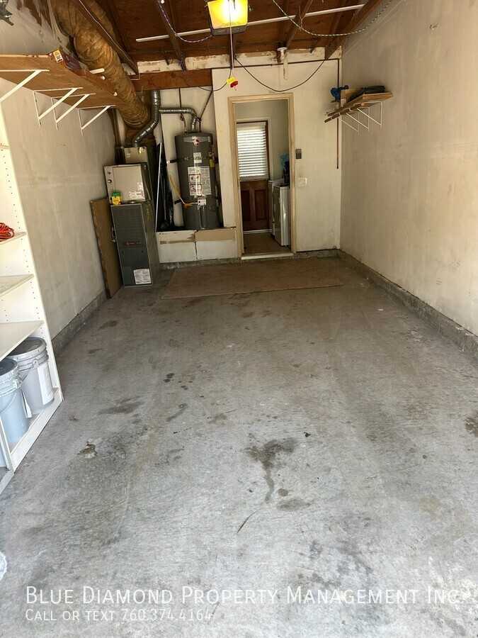 1615 Peacock Blvd - Photo 2 of 7