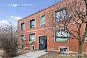 featured image of 1292 Parent Ave #5