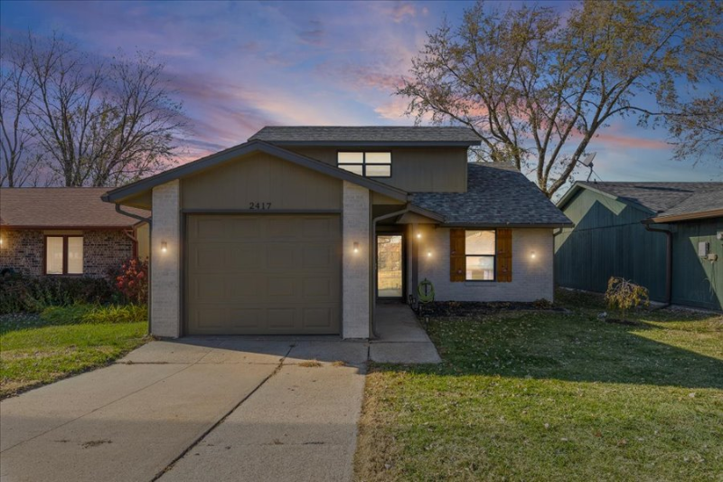 2417 Hartford Rd - Photo 2 of 21