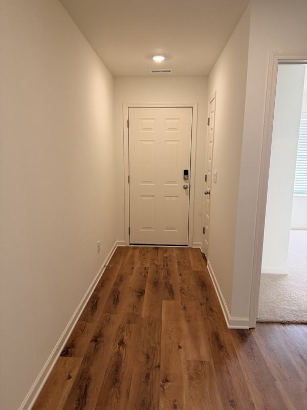 317 Oakmont Cir - Photo 5 of 19