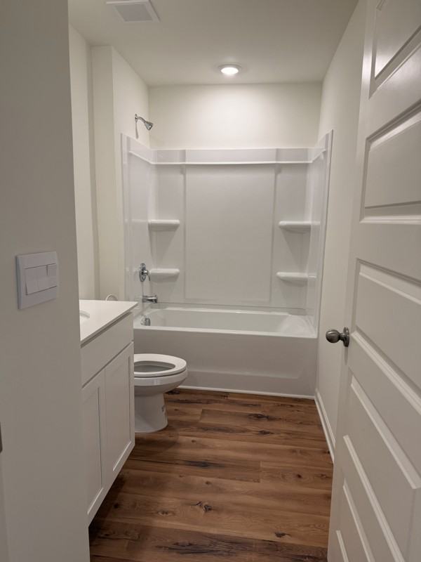 317 Oakmont Cir - Photo 7 of 19