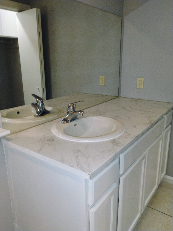 1652 Cedar Lake Dr #D - Photo 6 of 10