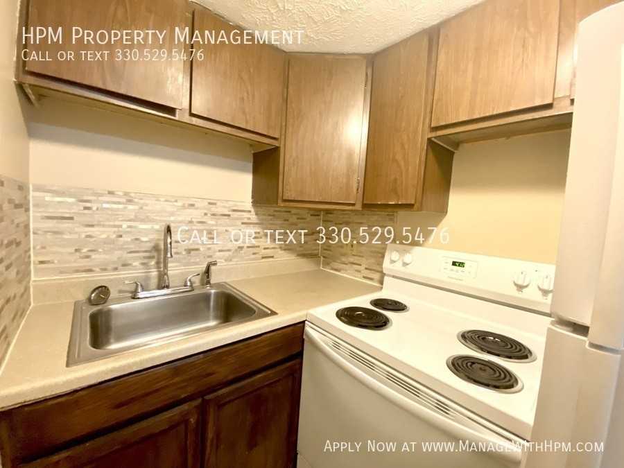 1817 Ferndale Rd Nw #24 - Photo 7 of 13