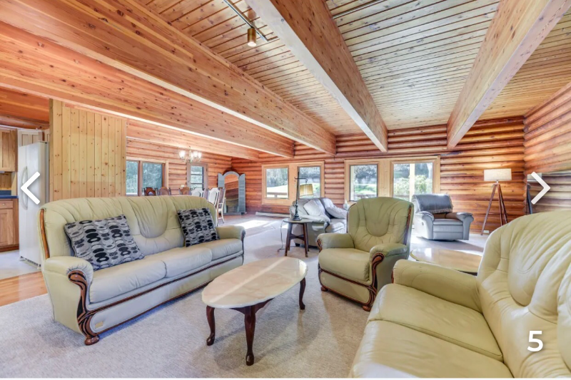 770 W Country Club Dr E. - Photo 5 of 20