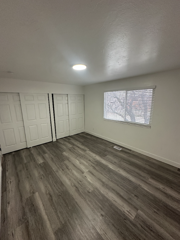 6568 Sw - Photo 2 of 10