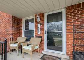 featured image of 1602 E Maple Rd