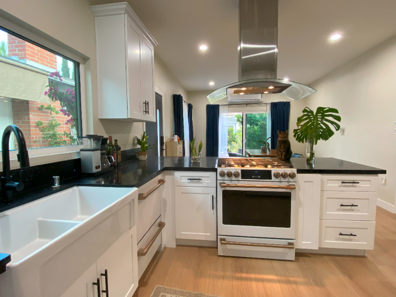 19154 Della Ln #1 - Photo 3 of 7