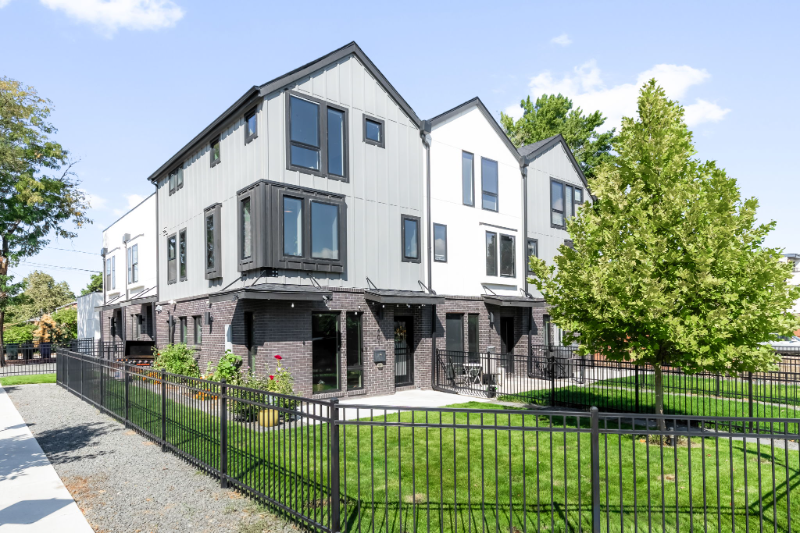 1401 Yates St - Photo 2 of 20