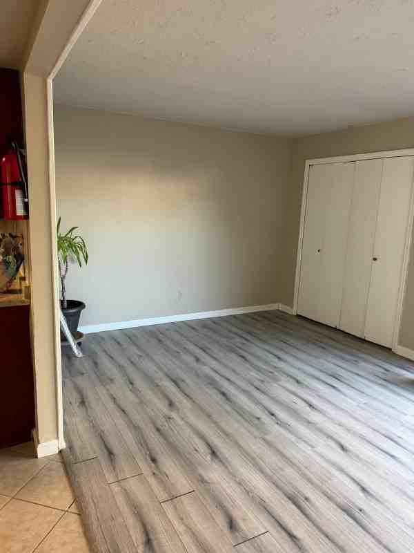 8 Fireside Ct - Photo 2 of 8