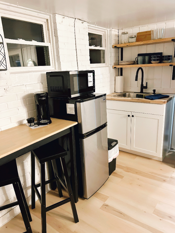 102 Church St - Photo 5 of 6