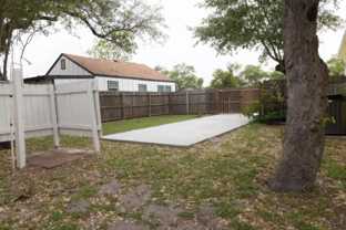 119 S Rife St #B - Photo 1 of 1