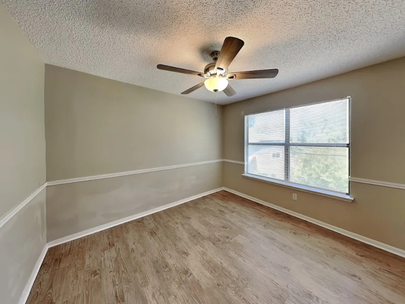 4110 Devon Ct - Photo 6 of 14