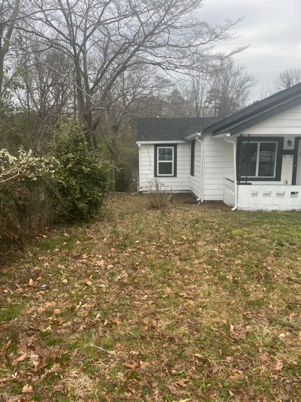 728 Rodey Ave - Photo 2 of 14