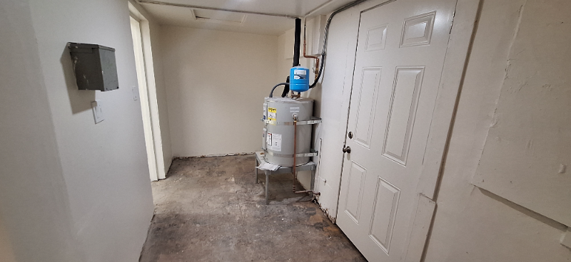 1436 W Martin Luther King Jr Blvd #1436 - Photo 6 of 10