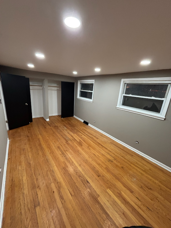 11741 S Laflin St - Photo 6 of 13