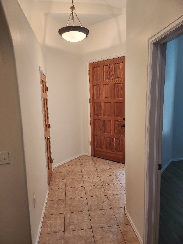 407 Willow Ridge Ct - Photo 3 of 15