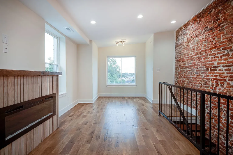 2836 W Diamond St #B207 - Photo 7 of 20