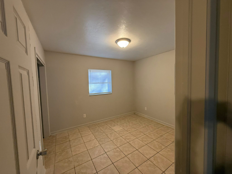 3103 Prospect St - Photo 7 of 14