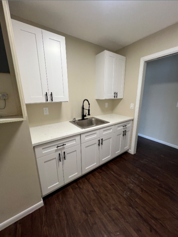 508 E Broad St #1 - Photo 2 of 18