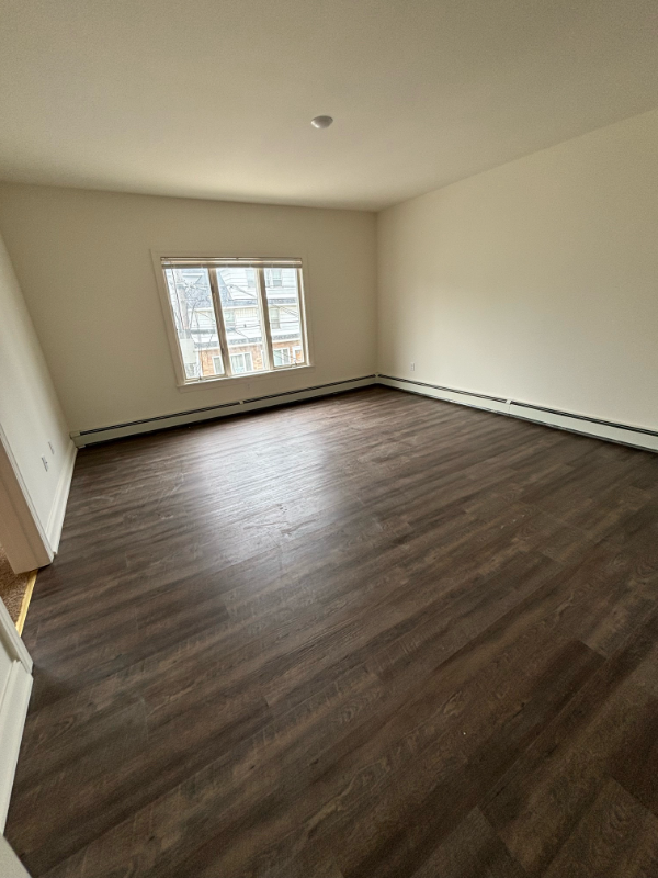 85 Laverack Ave #3 - Photo 5 of 12