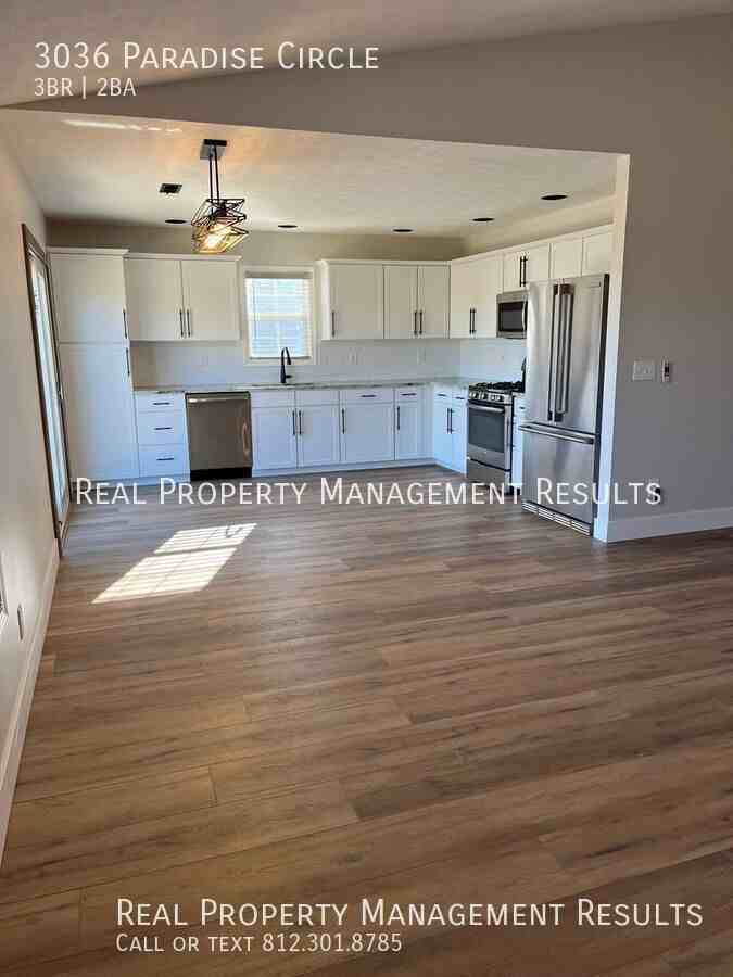 3036 Paradise Cir - Photo 5 of 21