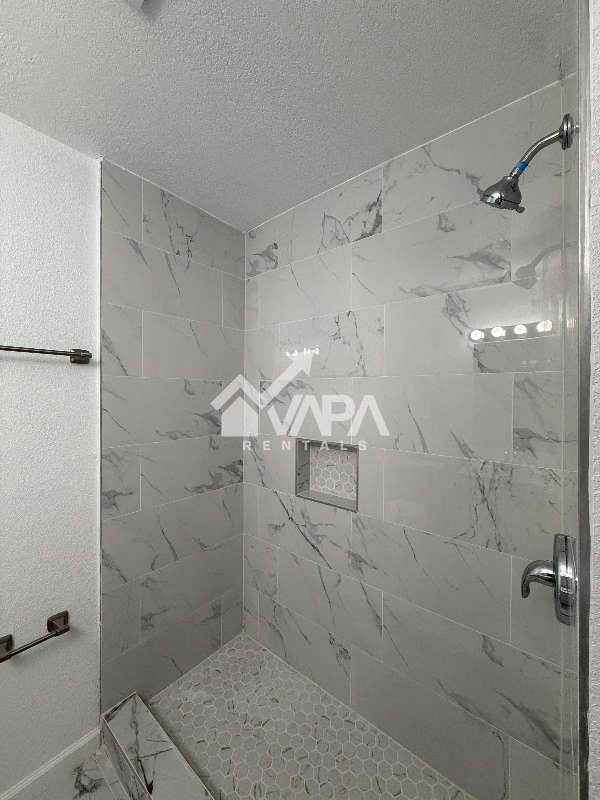 143 Huxley Dr - Photo 6 of 15