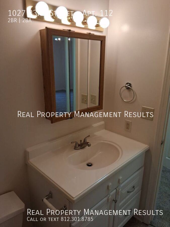 1027 23rd St #112 - Photo 5 of 12