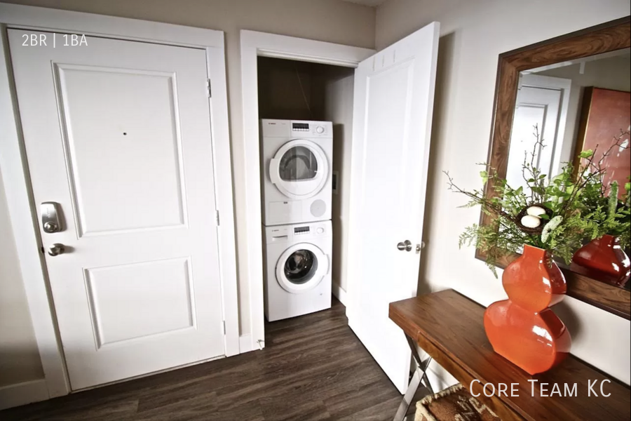 4916 Grand Ave #4912-04 - Photo 6 of 16