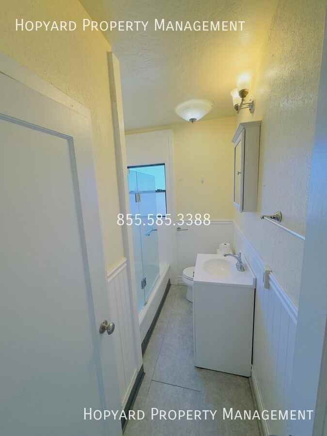 828 5th Ave - Photo 5 of 5