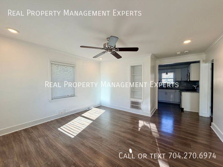 903 Michigan St - Photo 7 of 16