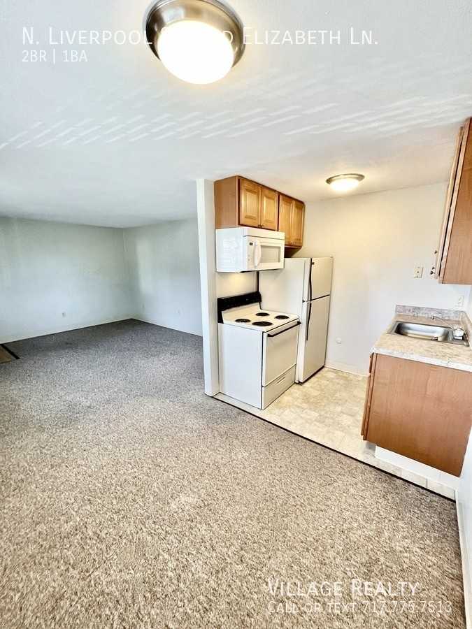 Liverpool & Elizabeth Ln. #A - Photo 2 of 36