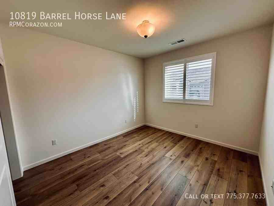 10819 Barrel Horse Ln - Photo 4 of 19
