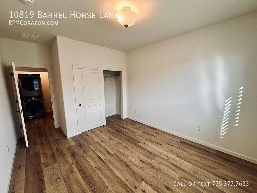10819 Barrel Horse Ln - Photo 5 of 19