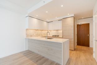 660 Quayside Drive #80* - Photo 1 of 1