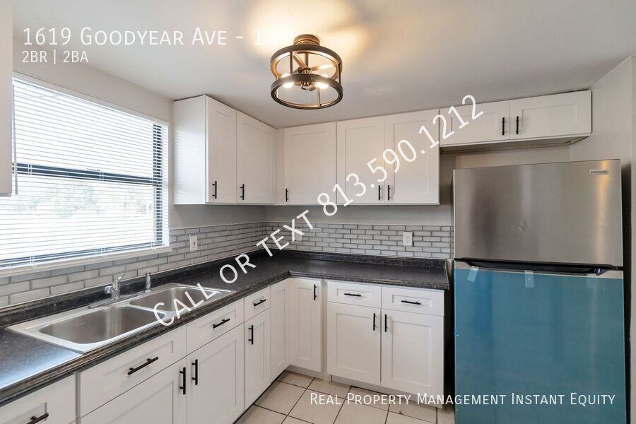 1619 Goodyear Ave #1 - Photo 4 of 13