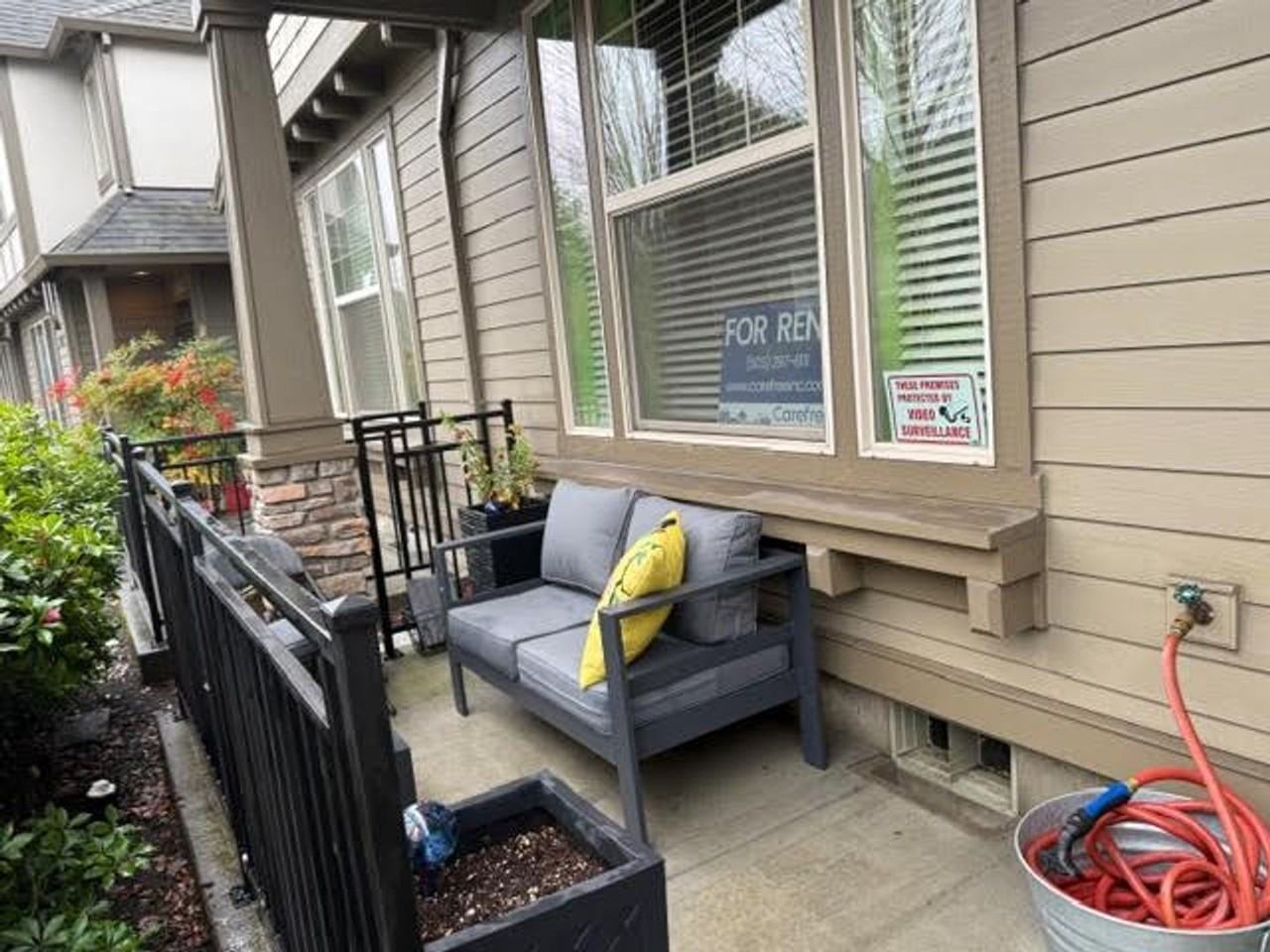 12001 Sw Horizon Blvd - Photo 2 of 16