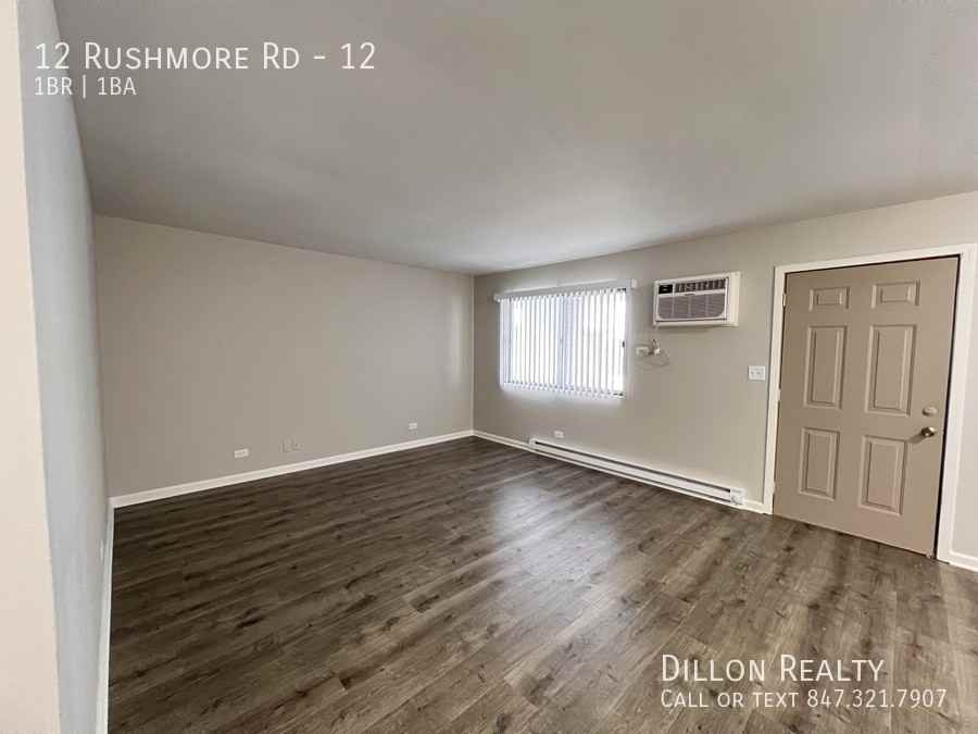 12 Rushmore Rd #12 - Photo 5 of 9